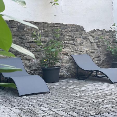 Ferienwohnung Kleinod Sayn Bendorf Luaran gambar